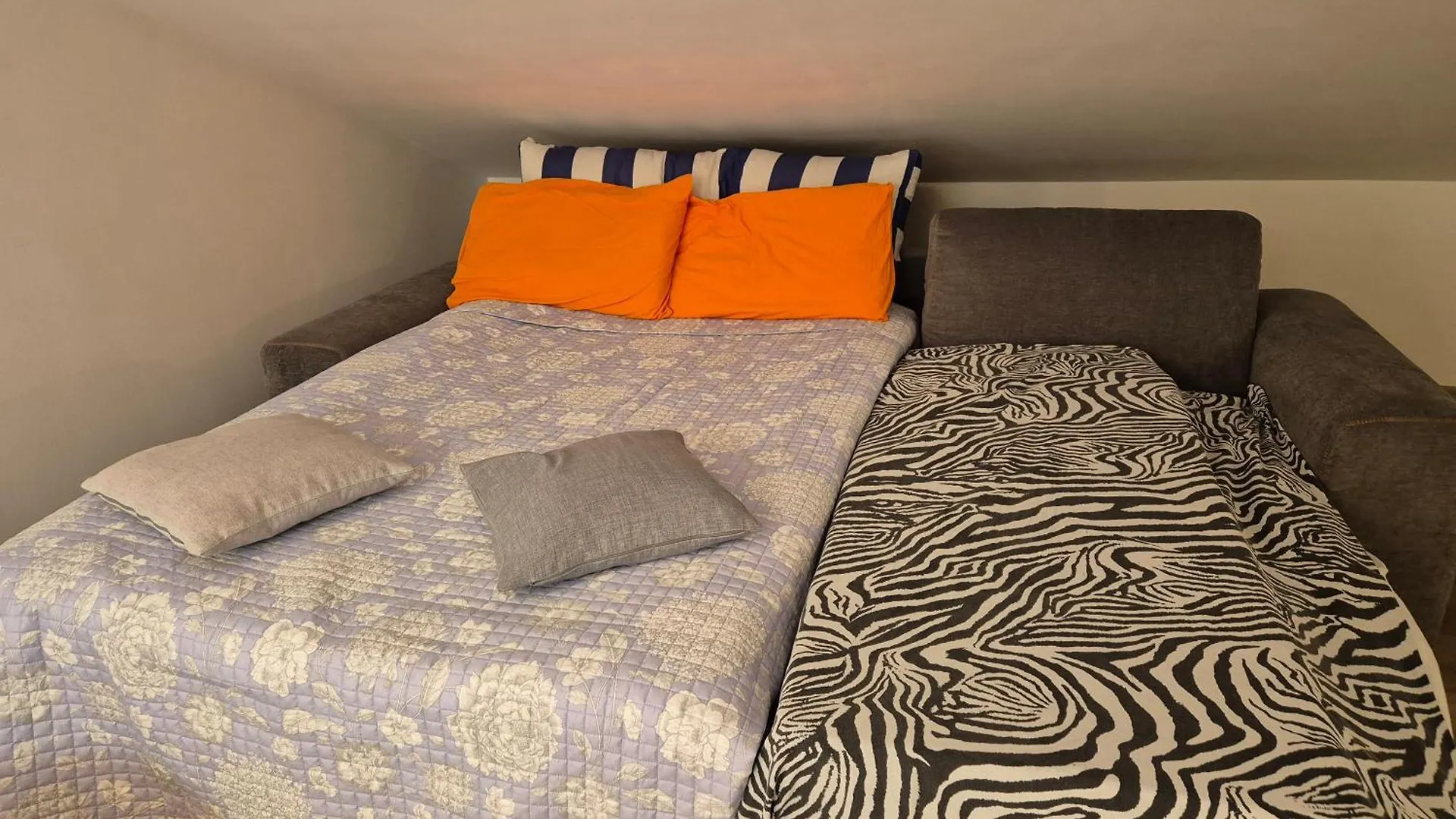 Sestri Deluxe Penthouse All Included Sestri Levante 0*,  Italy